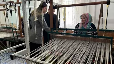 Kaymakam Kandemir, Dokuma Kursunu Ziyaret Etti