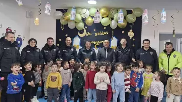 Polislerden Kur'an Kursu Öğrencilerine Ziyaret