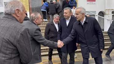 Bakan Uraloğlu Bayram Namazını Trabzon'da Kıldı