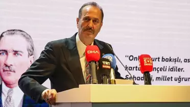 Ülkü Ocakları, İzmir'de 'Şehadetin Sofrası Ülkücü Şehitler Hatıra İftarı'nda buluştu