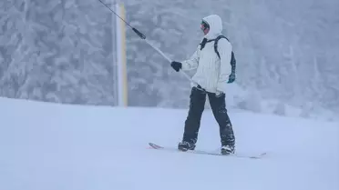 Uludağ'da Kar Kalınlığı 1.5 Metreye Yaklaştı
