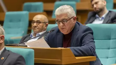 Üsküdar'da Borçlanma Yetkisi Kabul Edildi