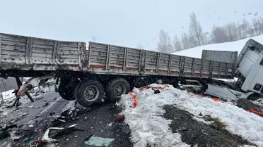 Bitlis–Van yolunda katliam gibi kaza: Ölü ve yaralılar var