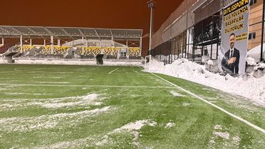 Van ve Bitlis'te Kar Sebebiyle Ulaşım Sorunları