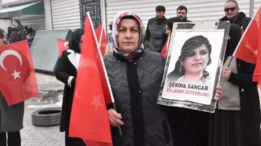 Van'da Evlat Nöbeti Devam Ediyor