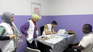 Kamerun'a Gönüllü Sağlık Ekibi Ulaştı