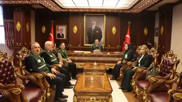 Yeşilay'dan Kaymakam Akça'ya Ziyaret