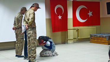 Yeşilyurt ilçesinde şehitler anıldı