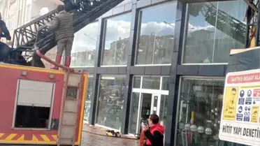 Sorgun'da Avize Firmasında Yangın