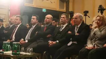 YTB, Viyana'da, gençlerin beklentilerinin ve diasporanın geleceğinin ele alındığı panel düzenledi