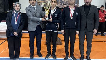 Yüksekova'da Bilgi Yarışması Heyecanı