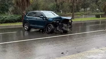 Yağışlı Havada Trafik Kazası