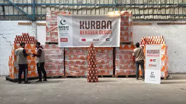Gazze'ye 12 Bin Hisselik Kurban Konservesi Ulaştırıldı