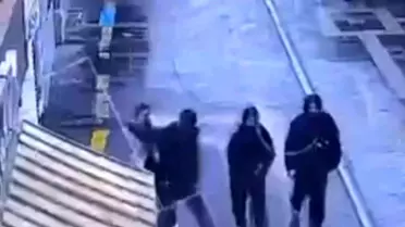 Iğdır'da kız çocuğunun bıçaklı saldırıya uğradığı anlar kamerada