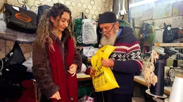 Usta Terzi 83 Yaşında Mesleğine Devam Ediyor