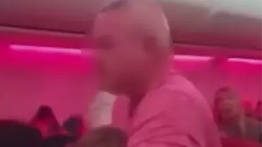 Uçakta Kavga: 2 Yolcu Gözaltına Alındı