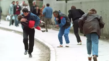 Bu bir film değil: Turistler Saray Bosna'da hamile kadınları vurmak için ekstra para ödediler