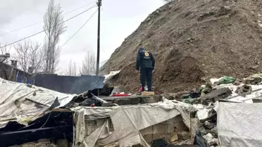 Van'da Toprak Kayması: Babaannesi ve Torunu Yaralandı