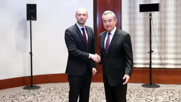 Çin ve Fransa'dan Küresel İşbirliği Vurgusu