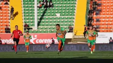Alanyaspor, Konyaspor'u 2-1 Yenerek 3 Puan Aldı