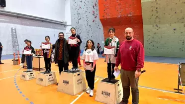 Malatya'da Okul Sporları Tırmanış Yarışmaları