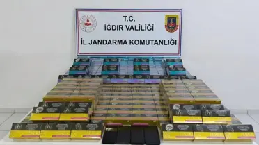 Iğdır'da Kaçak Elektronik Sigara ve Telefon Operasyonu