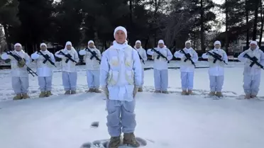 Sabahat Teyze'den Komandolara 400 Bere