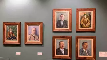 Zeytinburnu'nda 'Bir Hezarfenin İzleri; Ahmet Yakupoğlu' resim sergisi açılışı yapıldı