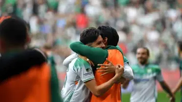 Bursaspor 4-0 Kırklarelispor'u Yendi