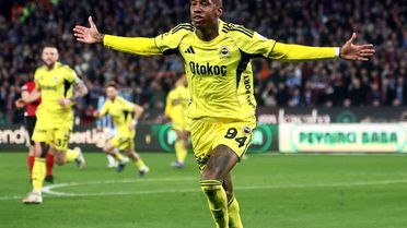 Fenerbahçe'de Talisca ve Asensio Fırtınası!