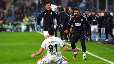 Mustafa Hekimoğlu'nun İlk Gol Sevinci