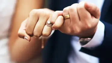 Genç çifte hayatlarının şoku! 19 yıl sonra kardeş olduklarını öğrendiler