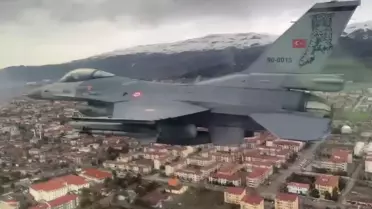 Hava Kuvvetleri Erzincan'ın Kurtuluşunu Uçaklarla Kutladı