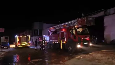 Karaman'da Dorse Fabrikasında Yangın