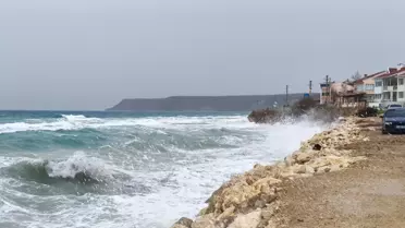 Edirne'de Fırtına Dev Dalgalar Oluşturdu
