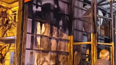 Van'da Yangın: 1 Yaralı, 2 Etkilendi