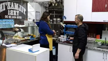 Kadın Eliyle Değişen Kıraathane