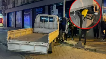 İstasyonda yakıt alırken polisi gördü, kaçarken direğe çarptı