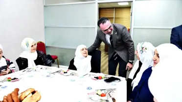 Derekızıklı kadınlardan Mihalgazi'ye destek