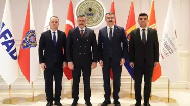 Devletin önemli isimlerinden Bakan Çiftçi'ye tebrik ziyareti