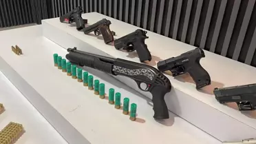 İstanbul'da Suç Örgütlerine Operasyon: 25 Tutuklama