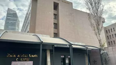 İzmir'de İZBETON Operasyonu: 22 Gözaltı