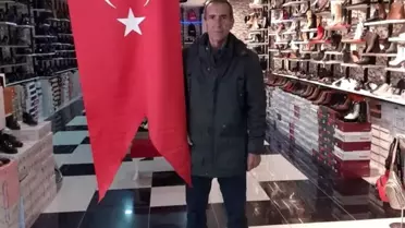 Şizofreni Hastası Bıçakla Babasını Öldürdü
