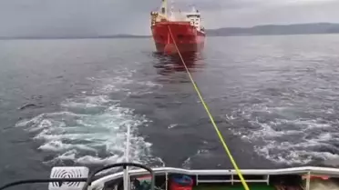 Çanakkale'de Kuru Yük Gemisi Arızalandı