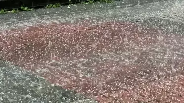 Kağıthane'de Aniden Dolu Yağışı