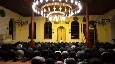 Kocaeli'de Ramazan İlk Teravih Namazı