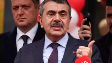 Bakan Tekin'den muhalefete: Önce okuma yazma öğrensinler