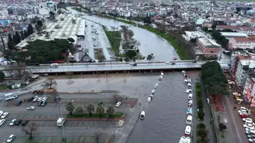 Çanakkale'de Sarıçay Taştı