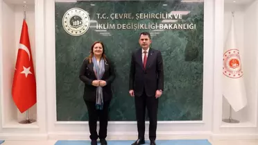 CHP'li Burcu Köksal'dan Bakan Kurum'a ziyaret