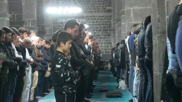 Diyarbakır'da İlk Teravih Namazı